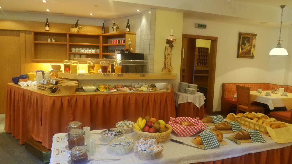 Piz-Hotel Sankt Leonhard im Pitztal Ngoại thất bức ảnh