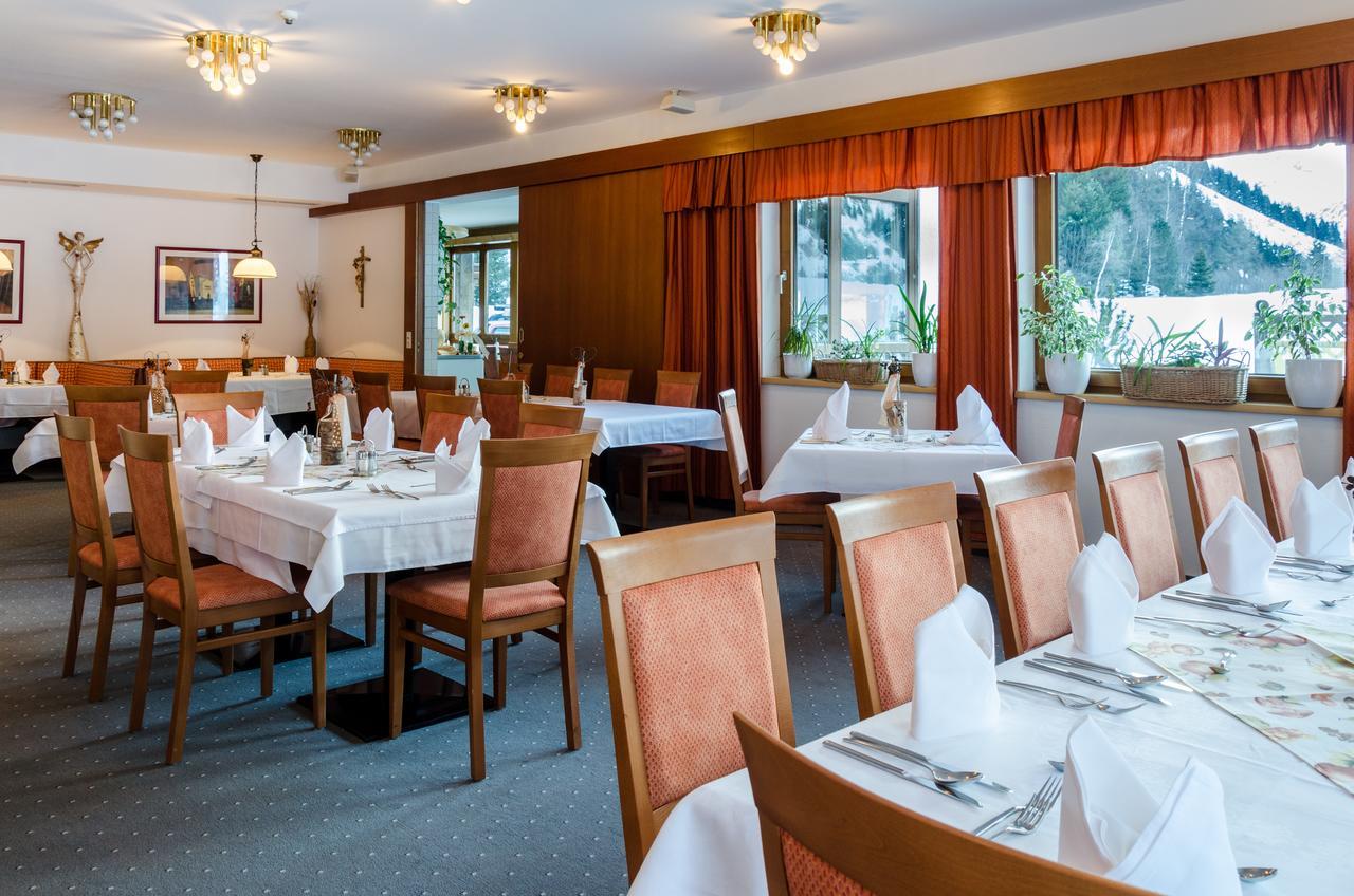 Piz-Hotel Sankt Leonhard im Pitztal Ngoại thất bức ảnh